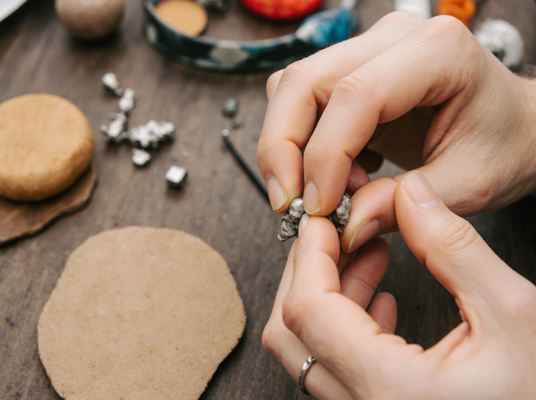 How to choose materials for craft projects: Polymer clay, wood, metal, and more
